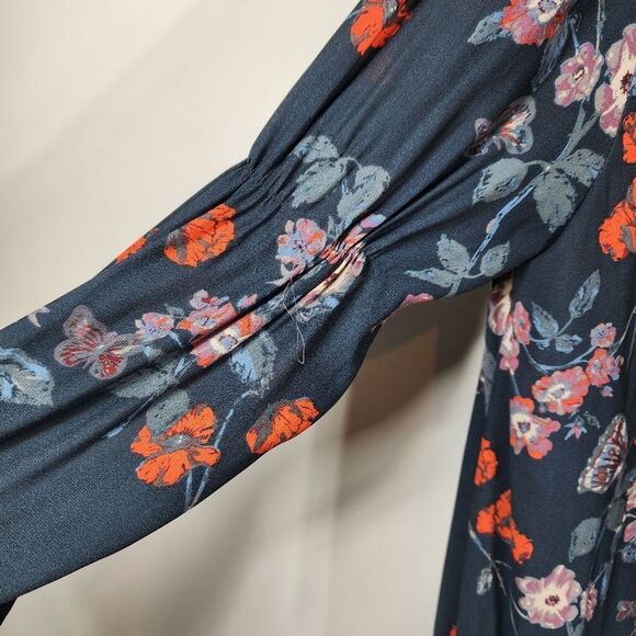 Free People Pebble Crepe So Fine Smoked Tunic Navy Top Size SP - Picture 8 of 10